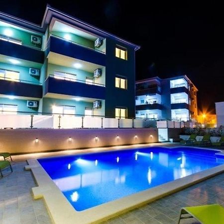 טרוגיר Apartment Mali San מראה חיצוני תמונה